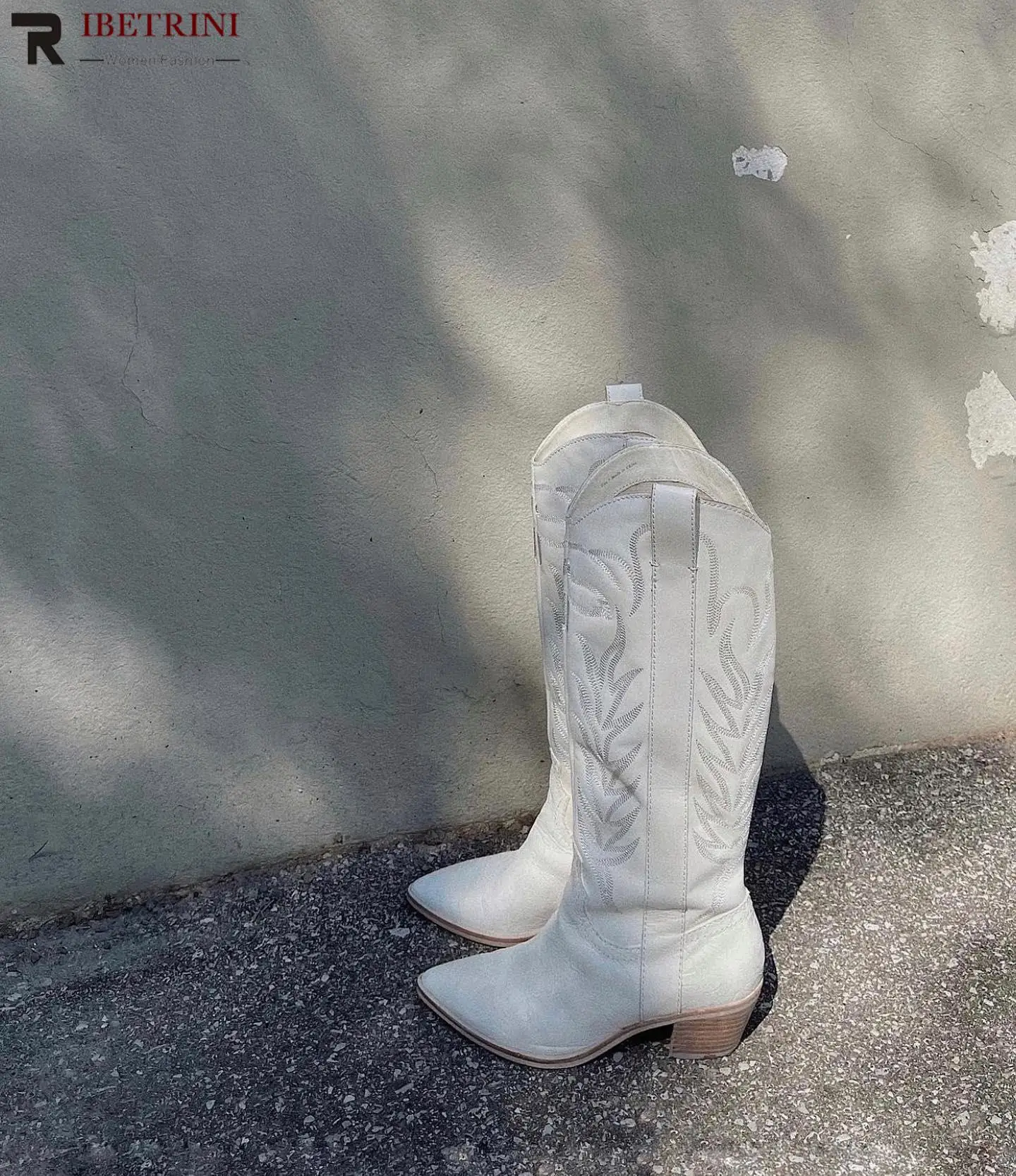 Female Western Boots Embroidered Knee High Med Calf Cowboy Cowgirl Shoes 2022 New Chunky Heel Fashion Women's Boot Platform