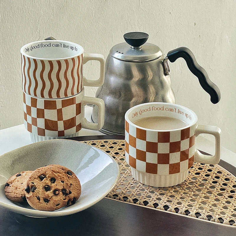 

Checkerboard Mug Korean Simple Ceramic Stacked Cup Office Coffee Cup Couple Retro Fashionable Drinkware Thermal Mug Gift