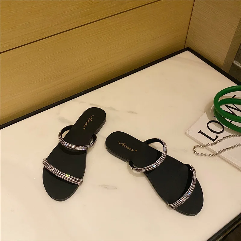 2021 summer new flat-bottomed flat-heeled flip-flops Korean version women's sandals all-match rhinestone beach women's slippers