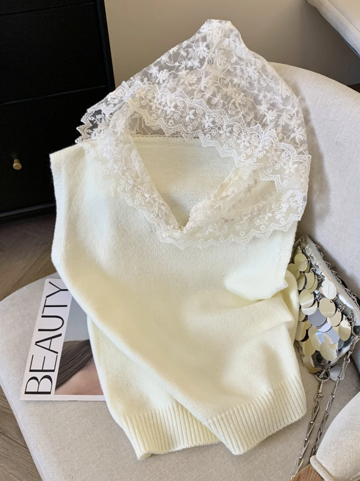 Свитер с кружевным капюшоном жилет женская весенне-осенняя верхняя одежда