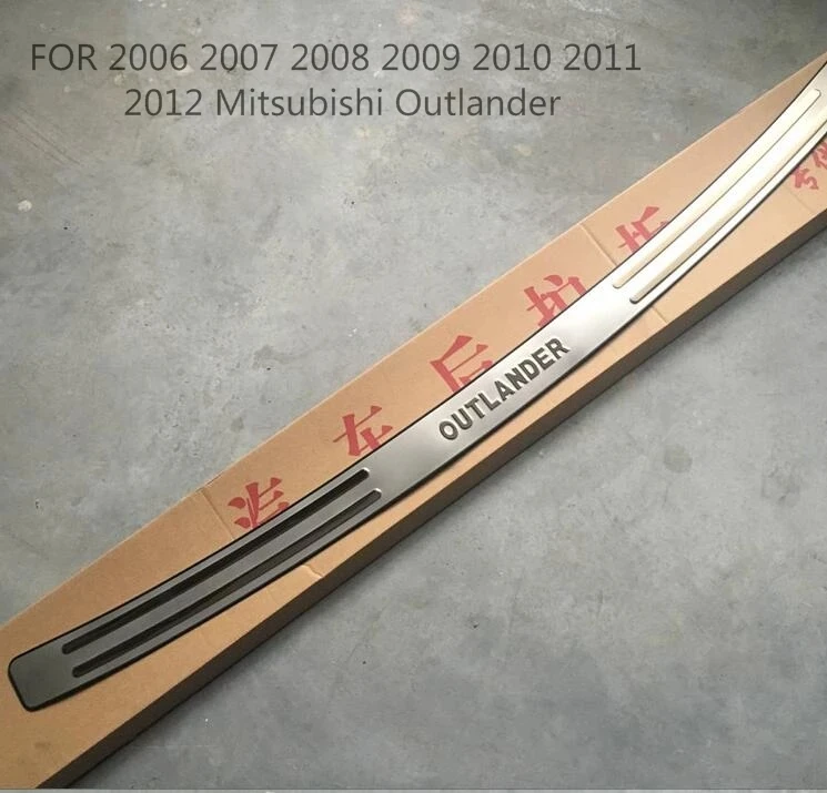 

For Mitsubishi Outlander 2006 2007 2008 2009 2010 2011 2012 2013 2014 2015 Stainless Steel Rear Bumper Protector Sill cover