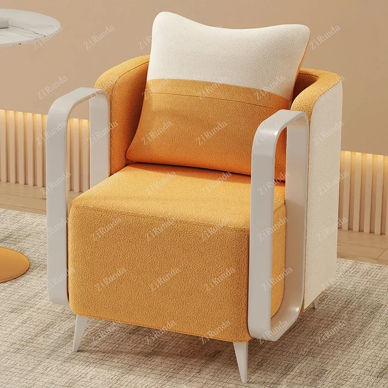 * Стул с подлокотником и поддержкой локтя свадебный ресторан чтение