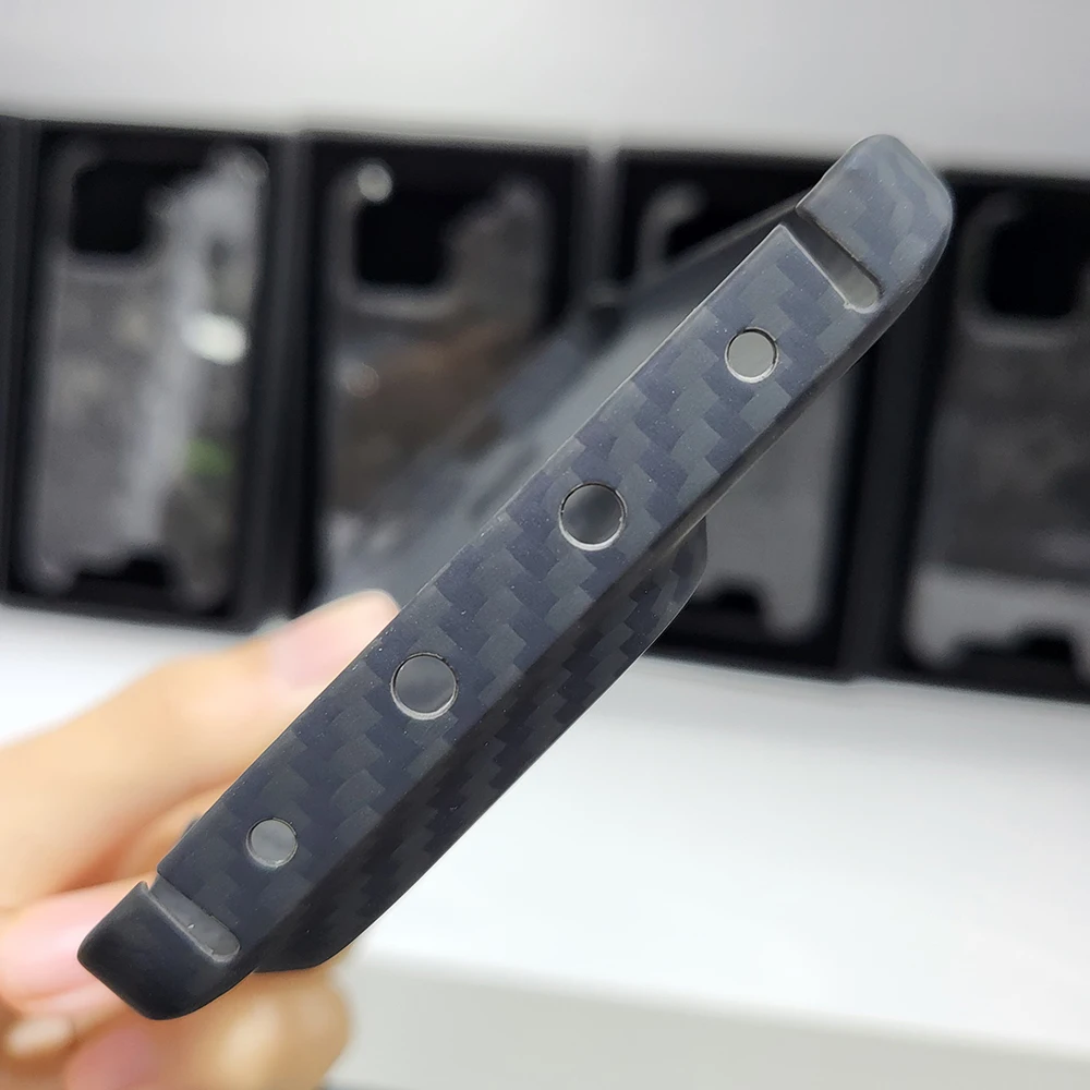 Чехол YTF из углеродного волокна для Xiaomi 13pro магнитный чехол с кронштейном