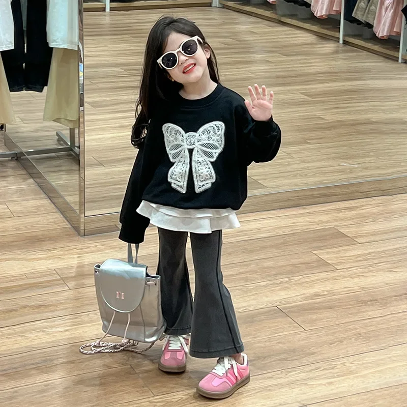 이불 ubranka dla dziewczynki Garnitur Jesień 2024 Nowy styl Koronkowa bluza z kapturem kokardą Fałdy Spódnica ciasta Styl Retro Rozkloszowane