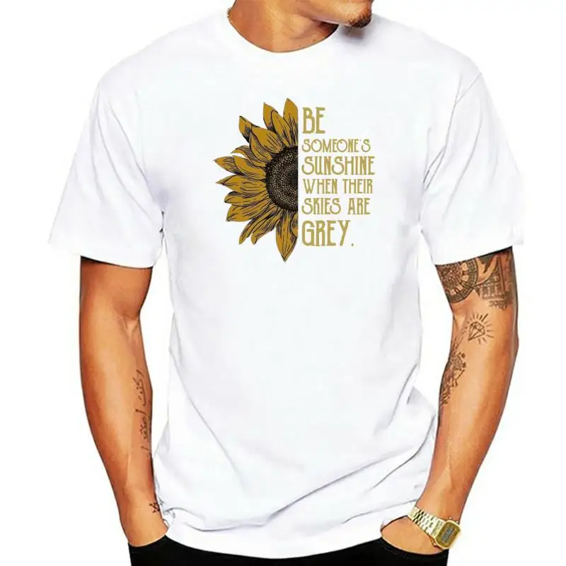 

Футболка с изображением подсолнуха в мире, заполненного Grandmas Be A Gigi