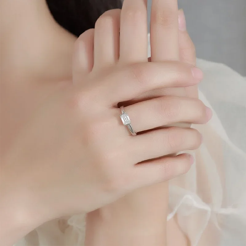Halaile D Цвет 1CT Изумрудная огранка Муассанит S925 Кольцо-пасьянс из стерлингового