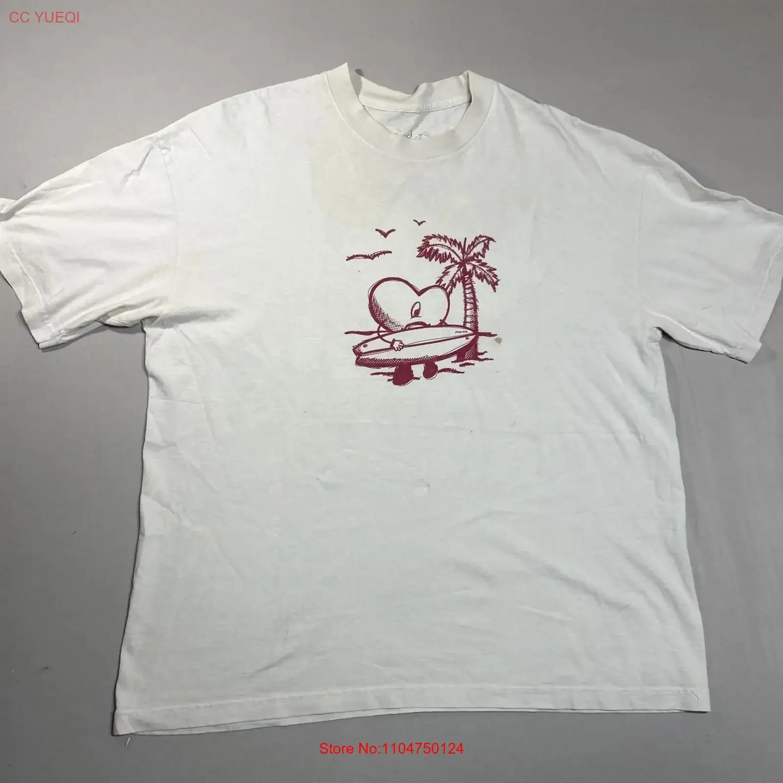 Фото Футболка Bad Bunny Un Verano Sin Ti Official 2022 World Hottest Tour Merch, мужская, размер XL, винтажная, с эффектом потертости, дизайнерская одежда, модная. №1