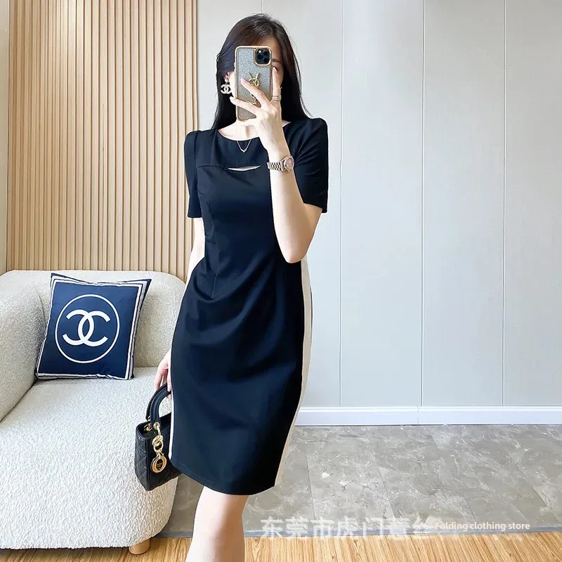 Элегантное летнее утягивающее черное платье 1291 стильное женское модное с