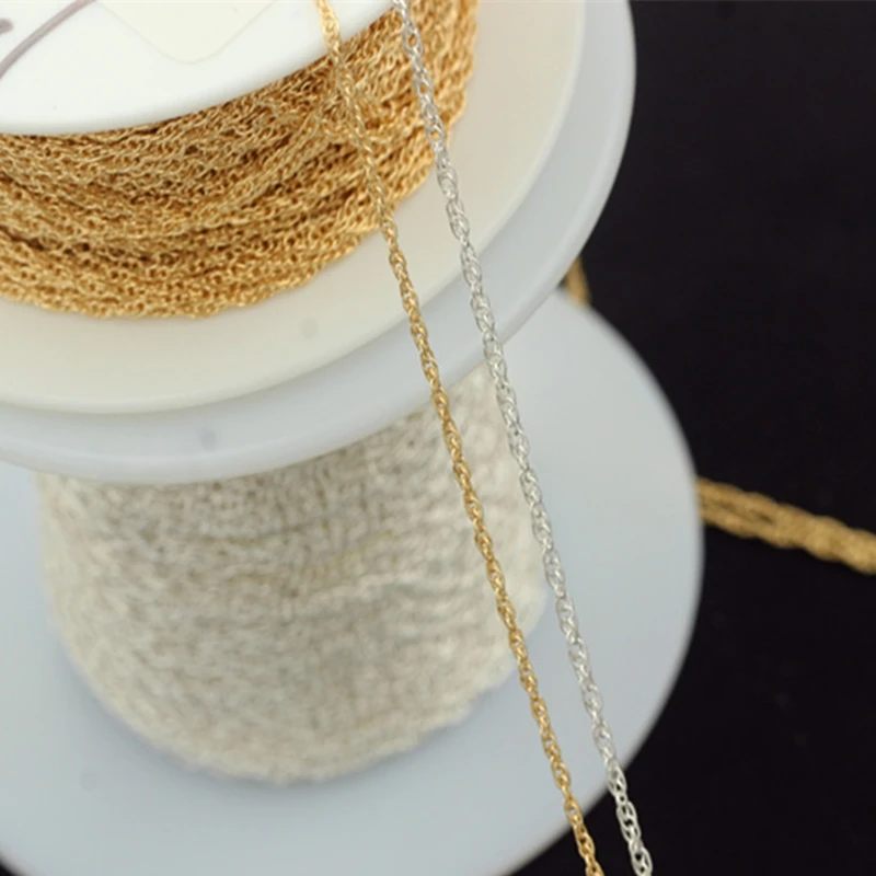 Модная цепочка с золотым наполнителем 14 карат не выцветает и ржавеет лидер