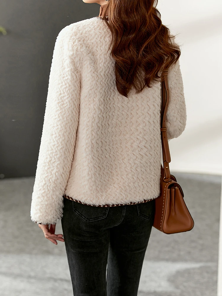 Vimly Short Fluffy Jacket Women 2022 Fashion Luxury Winter O Neck Warm Faux Fur Coat for Office Ladies Female Overcoat 50390