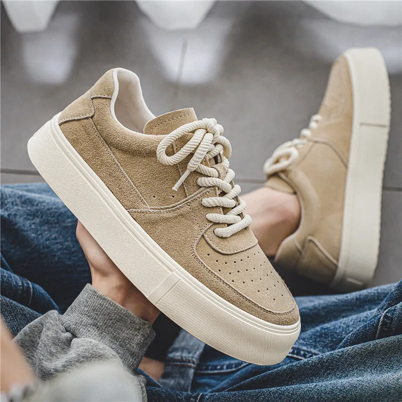 Comfortable Man Skateboard Shoes British Style Vulcanize Footwear