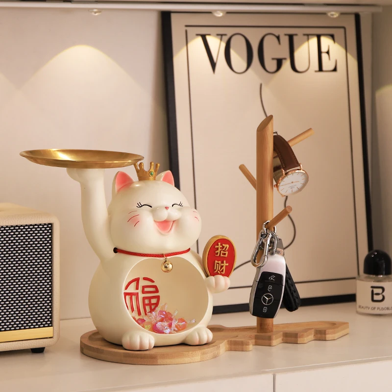 

Lucky cat entrance key storage porch ornaments living room TV cabinet home decorations housewarming gifts.