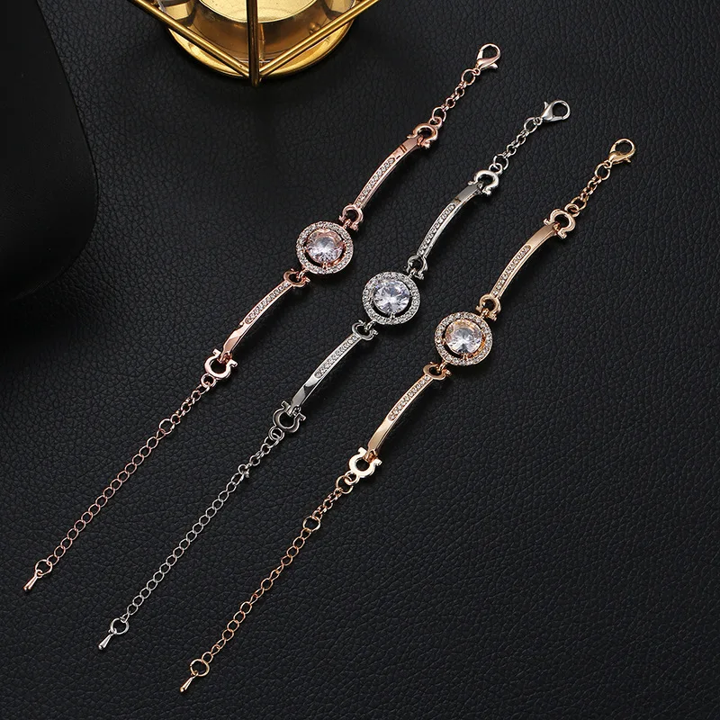 

2022 New Fashion Luxury Jewelry Ladies Versatile Charm Bracelet Simple Temperament Noble Flash Bracelets for Women