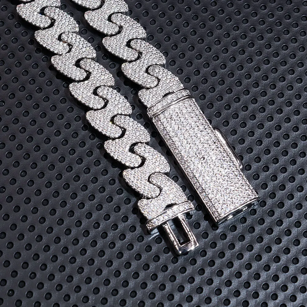 В Европе и Америке серебряное инкрустированное Mosan Diamond 16 мм кубинская цепочка с