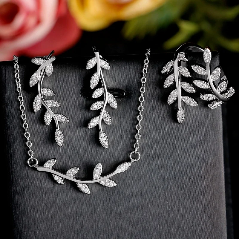 

New Fashion Elegant Leaf Zircon Necklace Earring Ring Sets for Women Romantic Bridal Wedding Jewelry Set Valentine's Day Gifts