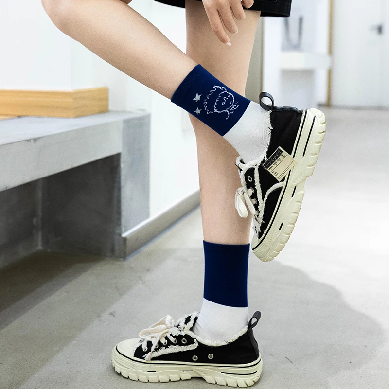 4 Pairs/Box Cartoon Little Prince Stockings Cotton Harajuku Blue Soft Portrait Trend Pack Personality Tube Men Women Socks Gifts
