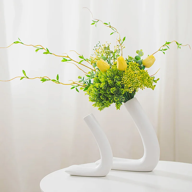 

Nordic Style Ceramic Vase Creative L-shaped Living Room Dining Table Surface Hydroponic Dry Flower Arrangement Decoration Simple