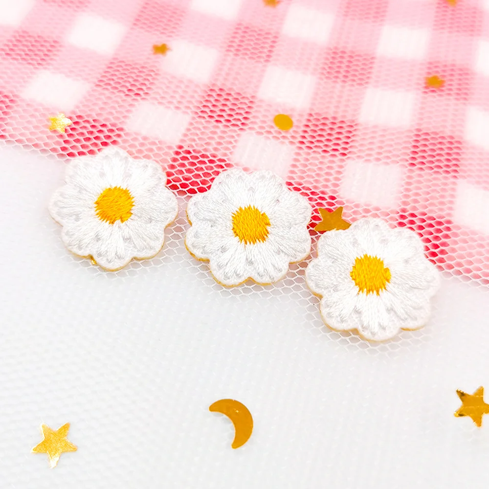 5 шт. патчи на одежду с маргариткой и цветком