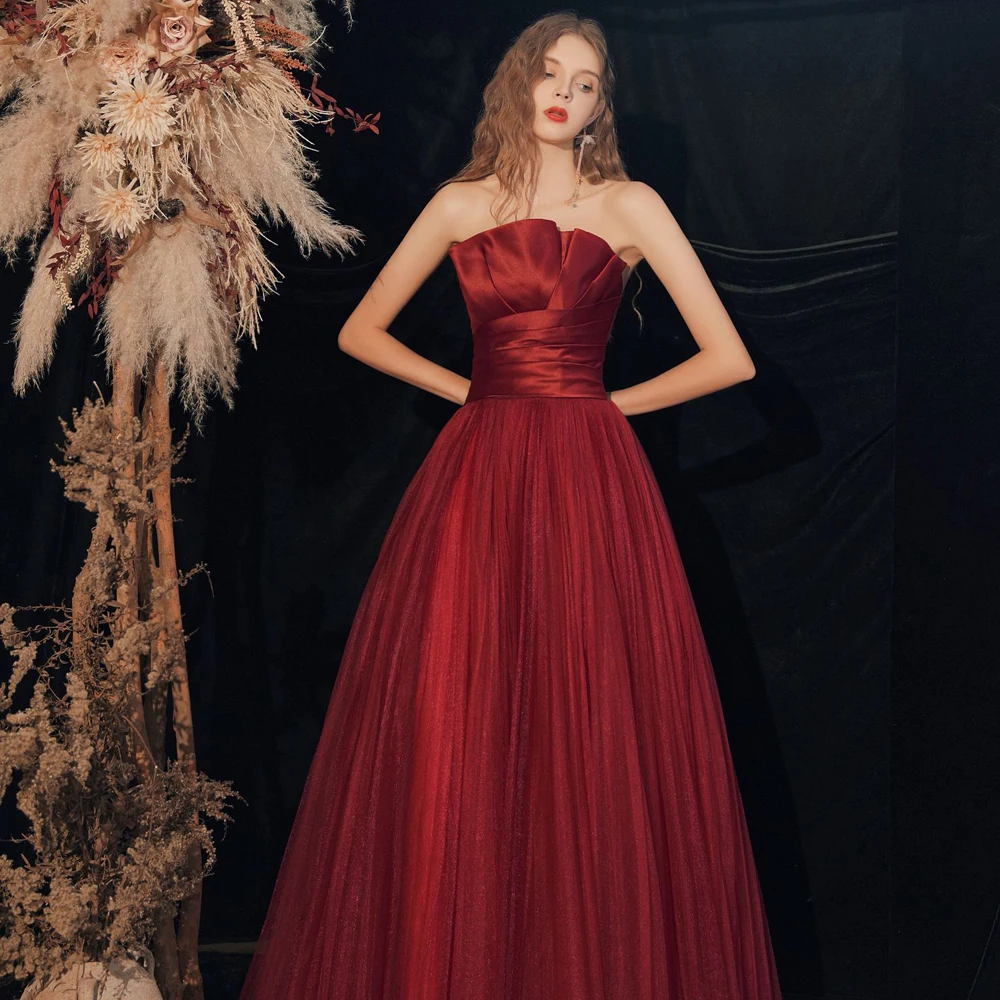 Gown female red wedding 2022 autumn and winter models bridal dinner bust slim host annual meeting magnanimous long dress