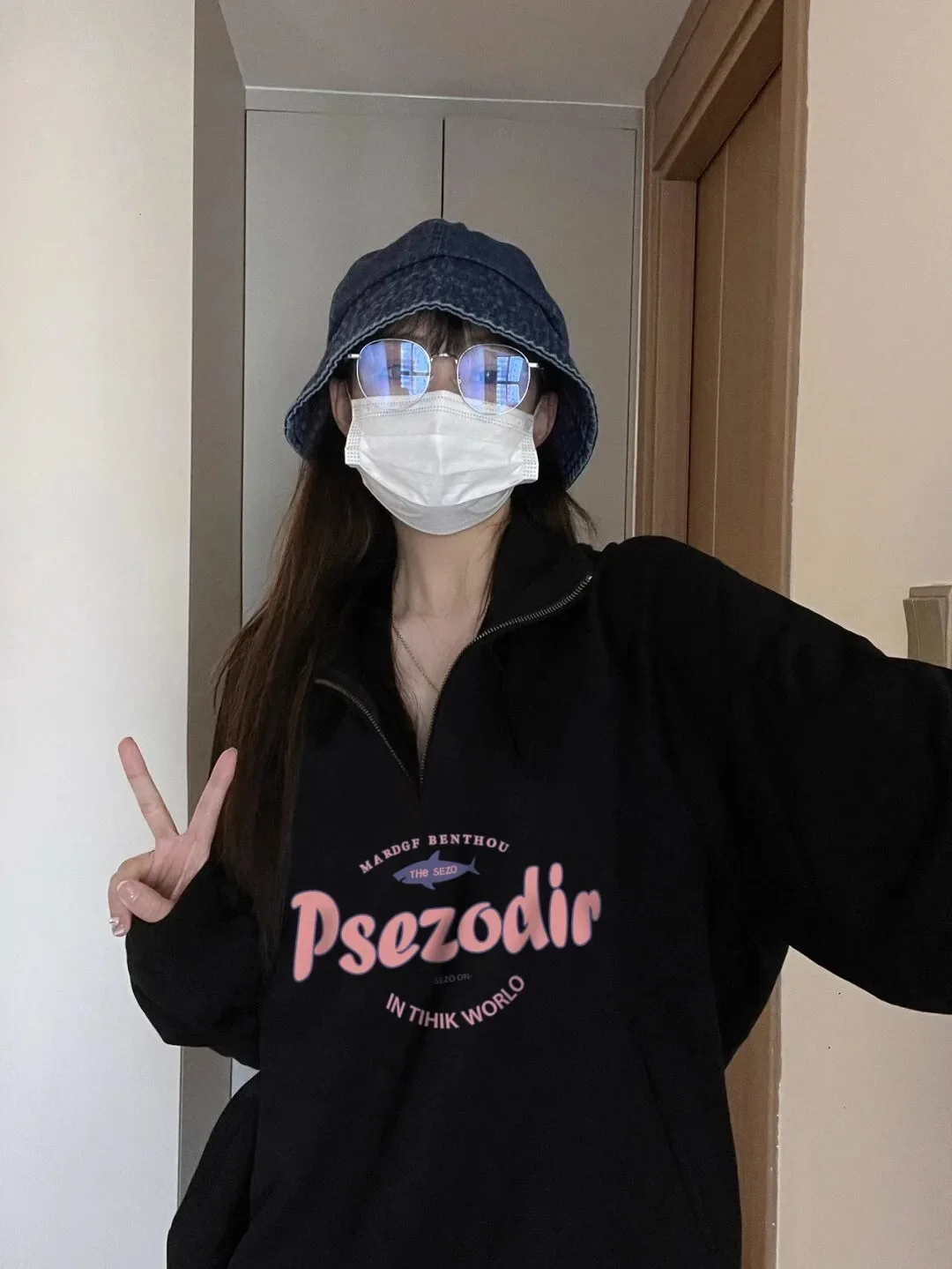 Винтажная толстовка с большим вырезом женская воротником-поло большие размеры