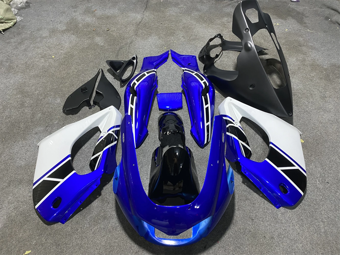 

For YZF1000R YZF-1000R 97 98 99 00 01 02 03 04 05 06 07 Motorcycle Body Fairing Fittings YZF 1000 R