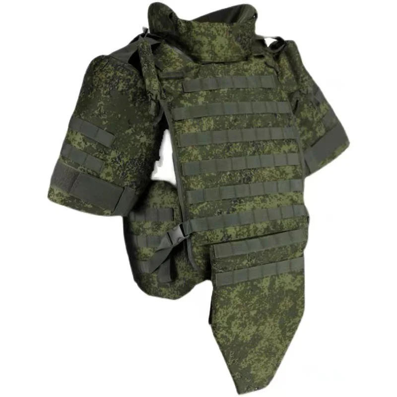 

Камуфляжный жилет