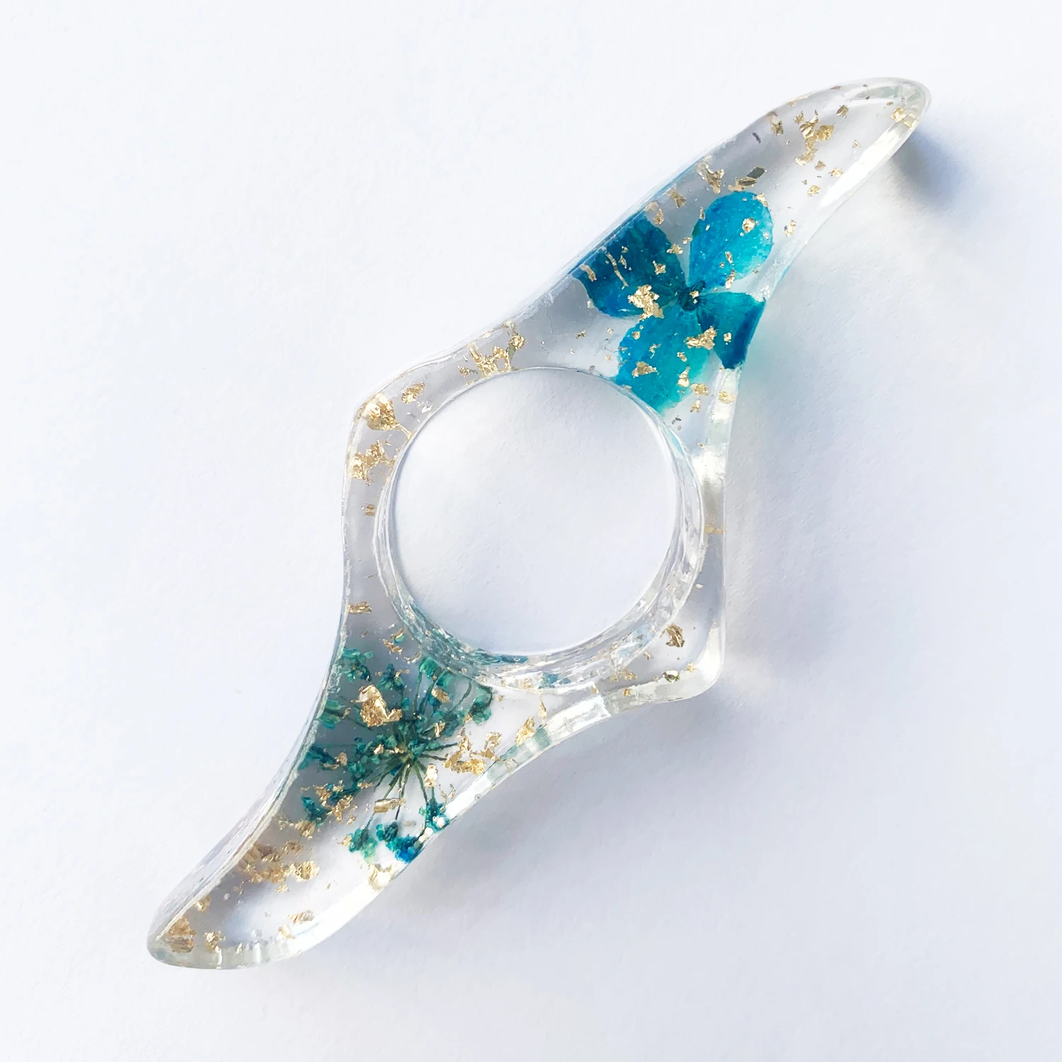 

Держатель страниц из акрила с сухоцветами