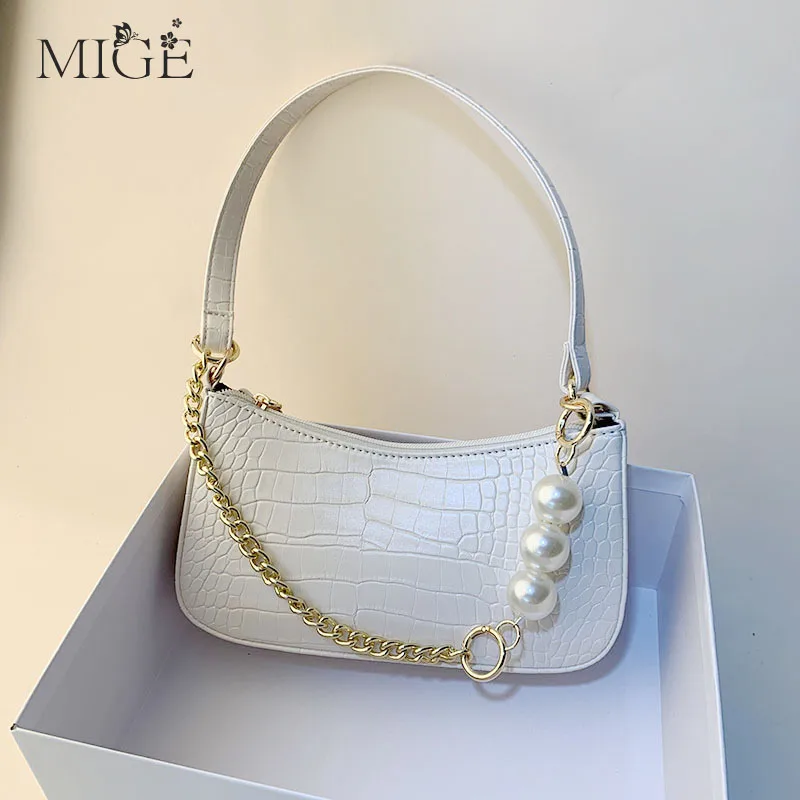 

Fashion Crossbody Bag Retro Casual Women Totes Shoulder Bags Female Leather Solid Color Chain Pearl Handbag for Women 2022