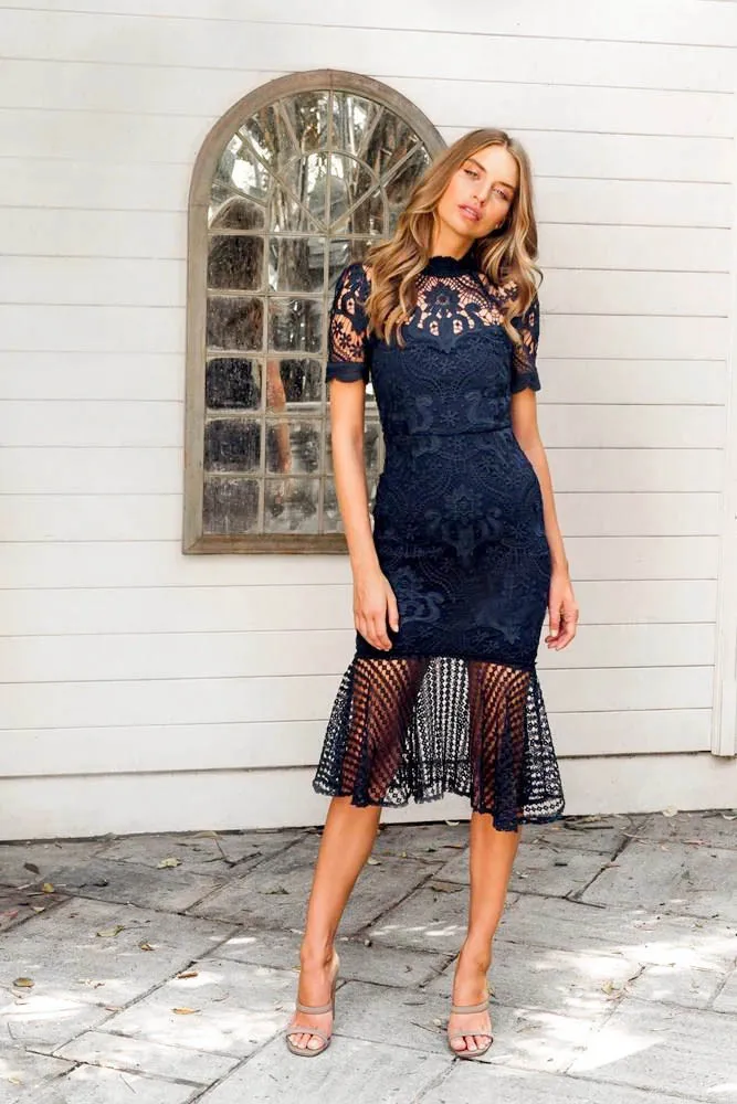 

2022women'sxy Lace Short-sleeved Dress In The Long Dress