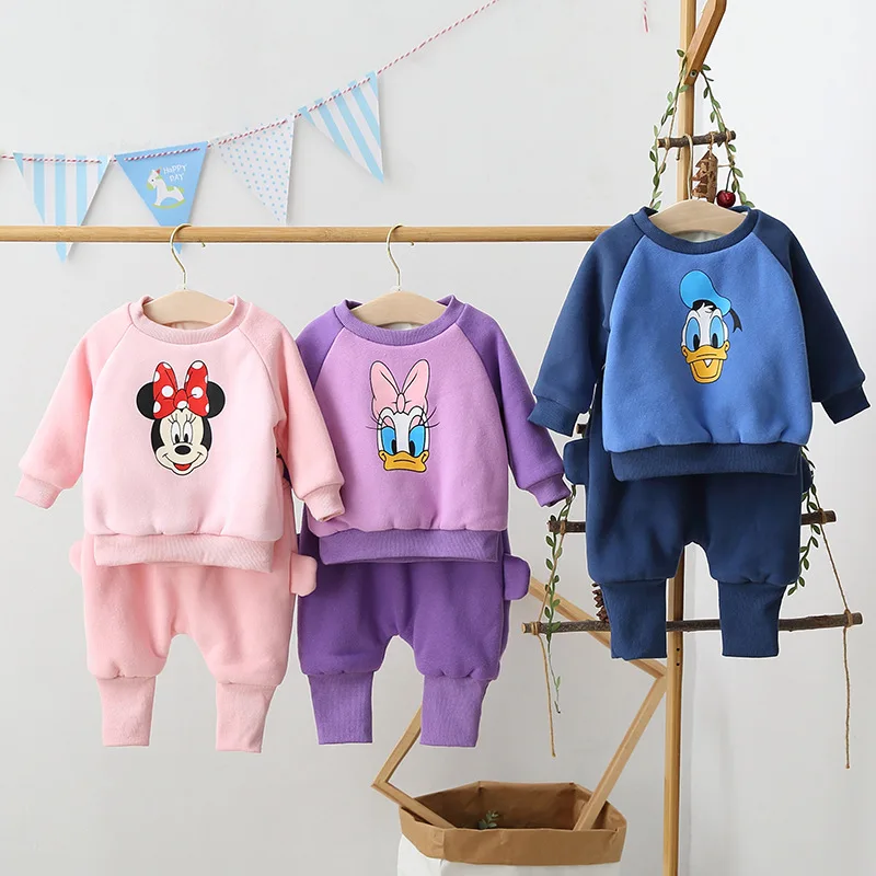 

2022 Winter Baby Plus Velvet Thick Cartoon Set Girl Boy Toddler Minnie Mouse Donald Duck Guard Clothes Kids Casual Sports Sets
