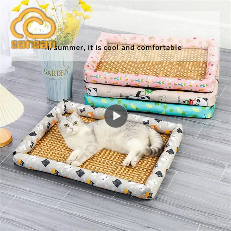 

This Pet Sleeping Bag Is Cool And Comfortable Pet Mat Stylish And Cute Appearance. 100 Brand New And High Quality. Cats Nest
