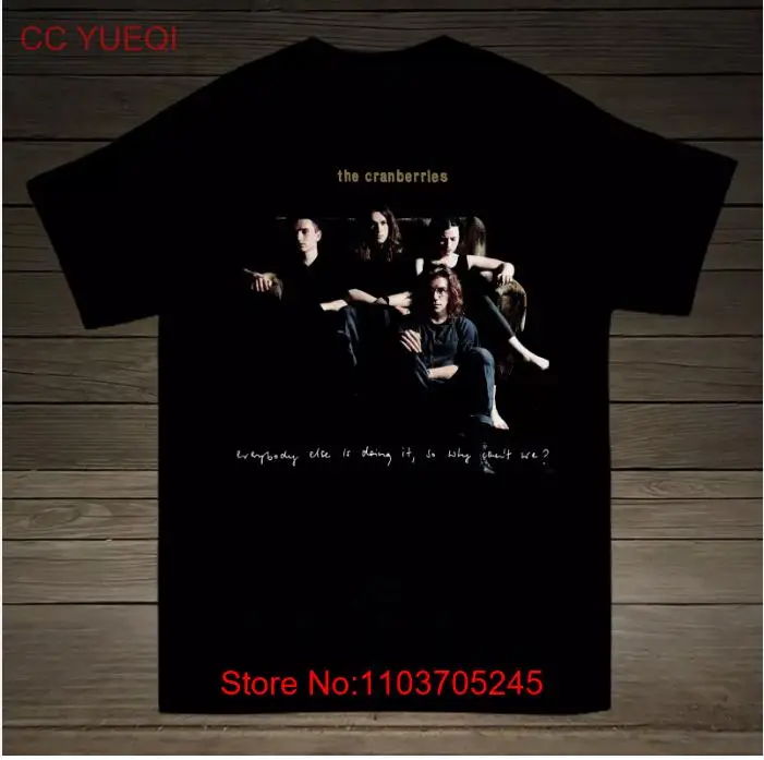 Черная Женская футболка унисекс с рисунком клюквы TMB1041