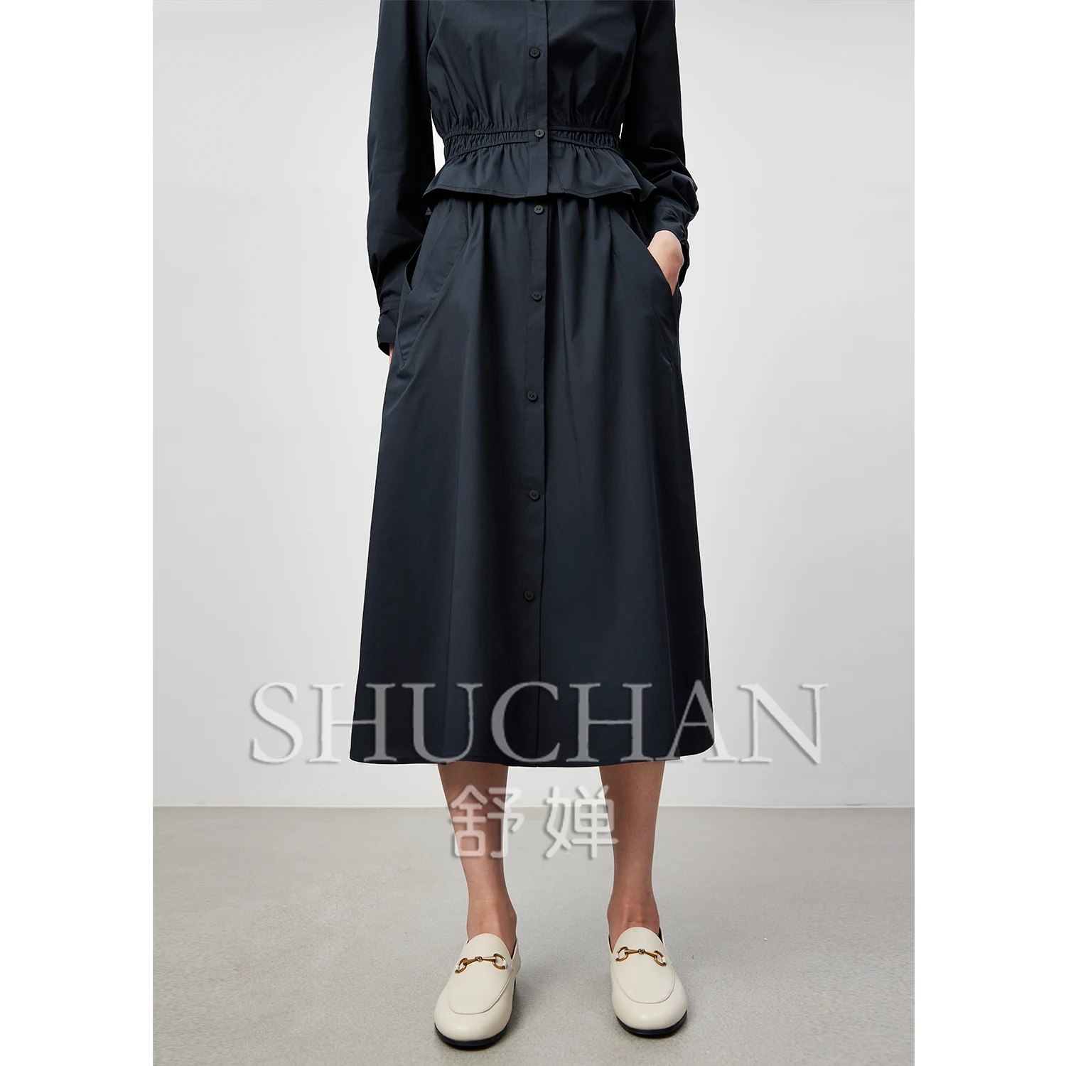 Рисунок 3 - Укороченный топ и юбка SHUCHAN