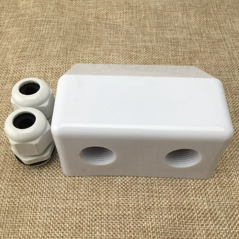 

2023NEW White Super Light Waterproof Solar Cable Entry Plate Double Hole For Caravan Motorhome RV Solar System Installation Acce
