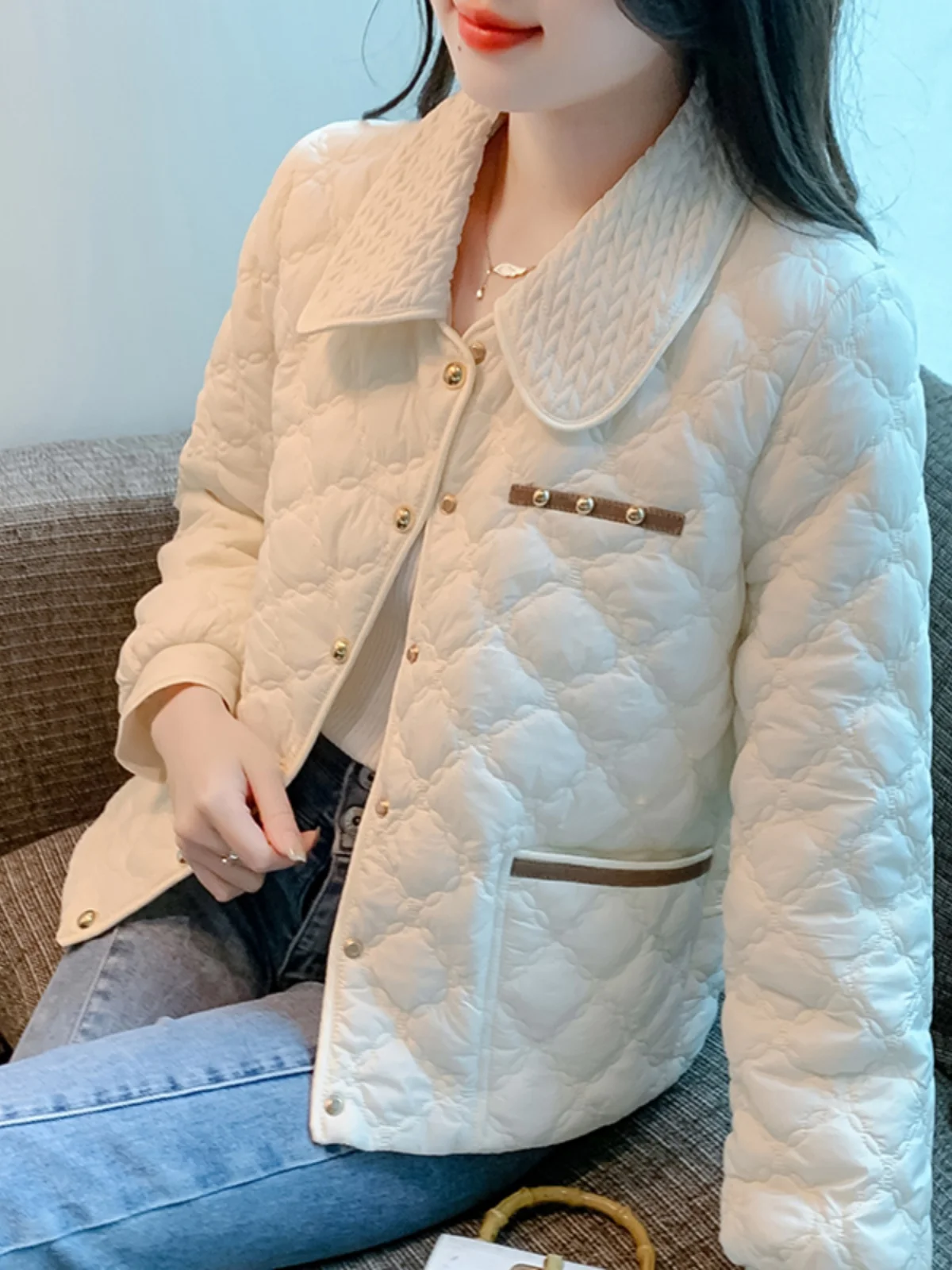 Counter Yi Amashi 2024 женская одежда осенне-зимняя новая легкая стеганая куртка с