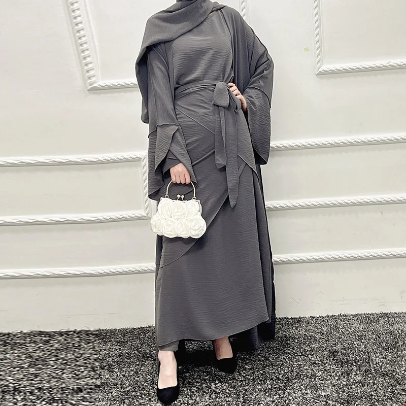 Noble luxury retro court Muslim women's suit trimmed robe skirt apron long skirt three-piece Islamic national wind Ramadan suit