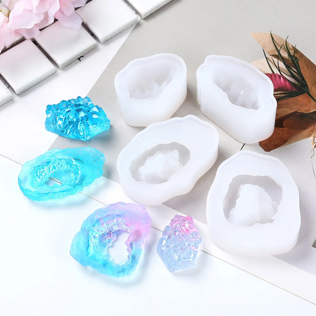 

Crystal Resin Pendant Mold Jewelry DIY Making Crafting Silicone Mould Pendant Making Tool Type 3