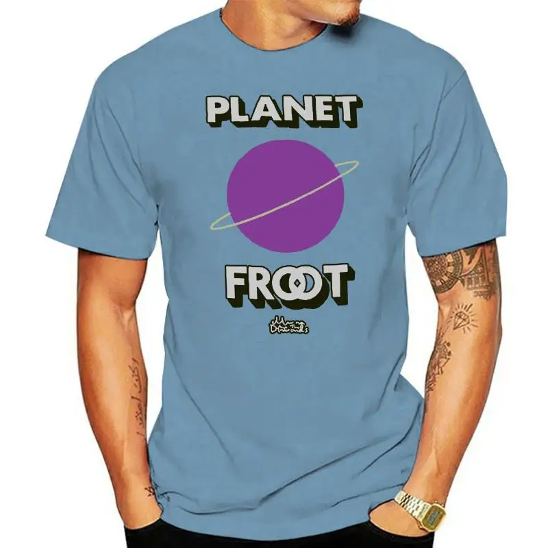 

Приморская планета FROOT и Фотофон с неоновым изображением природы