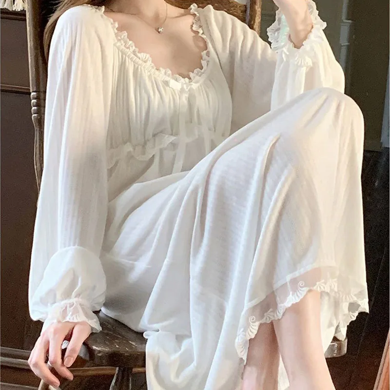 Nightgowns For Women New Long Sleeve Night Dress Large Size Loose White Nightdress Retro Ladie's Nightwear Princess Nightshirt