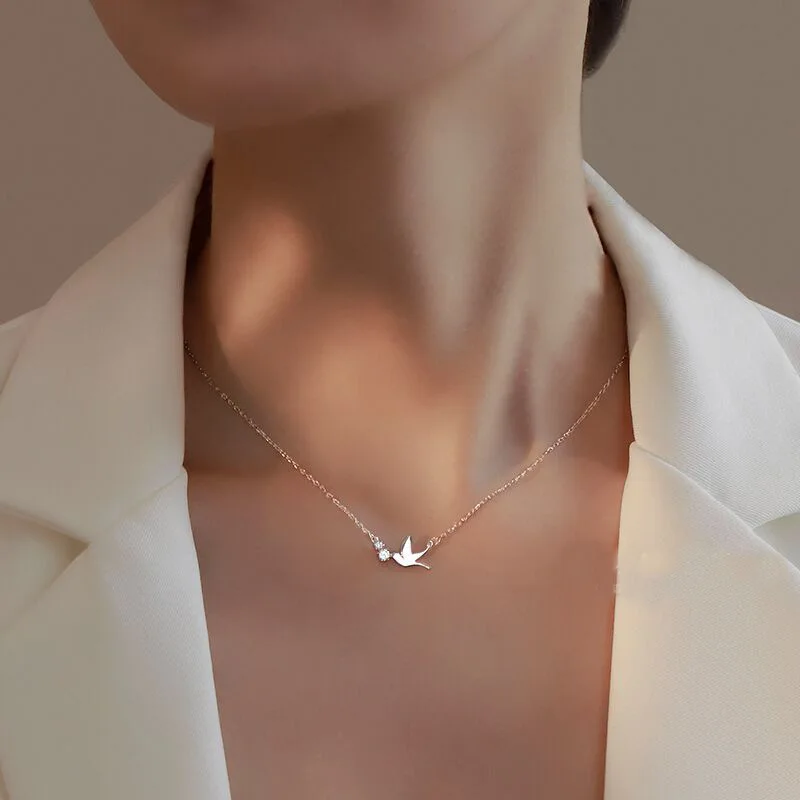 

Zircon Crystal Peace Pigeon Necklace For Women Cute Bird Engagement Wedding Choker Necklaces Kpop Jewelry Gift Collier