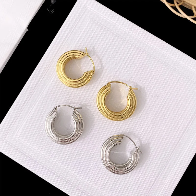 

Высококачественные 3D спиральные Стильные серьги с-образные круглые серьги золотого цвета из нержавеющей стали обручи для лестниц для женщ...