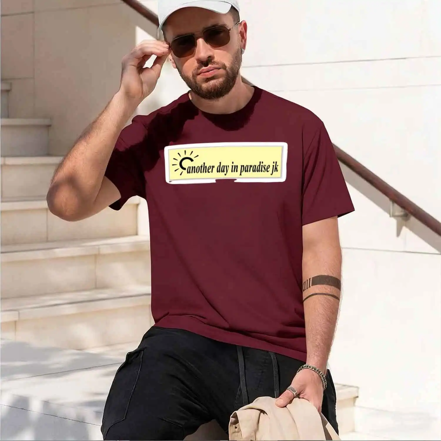 Футболка с коротким рукавом и круглым вырезом Another Day in Paradise JK Sticker 2026, новая модель, классическая повседневная, в различных цветах и размерах. (art.: 3920da9016fd6) - 3920da9016fd6