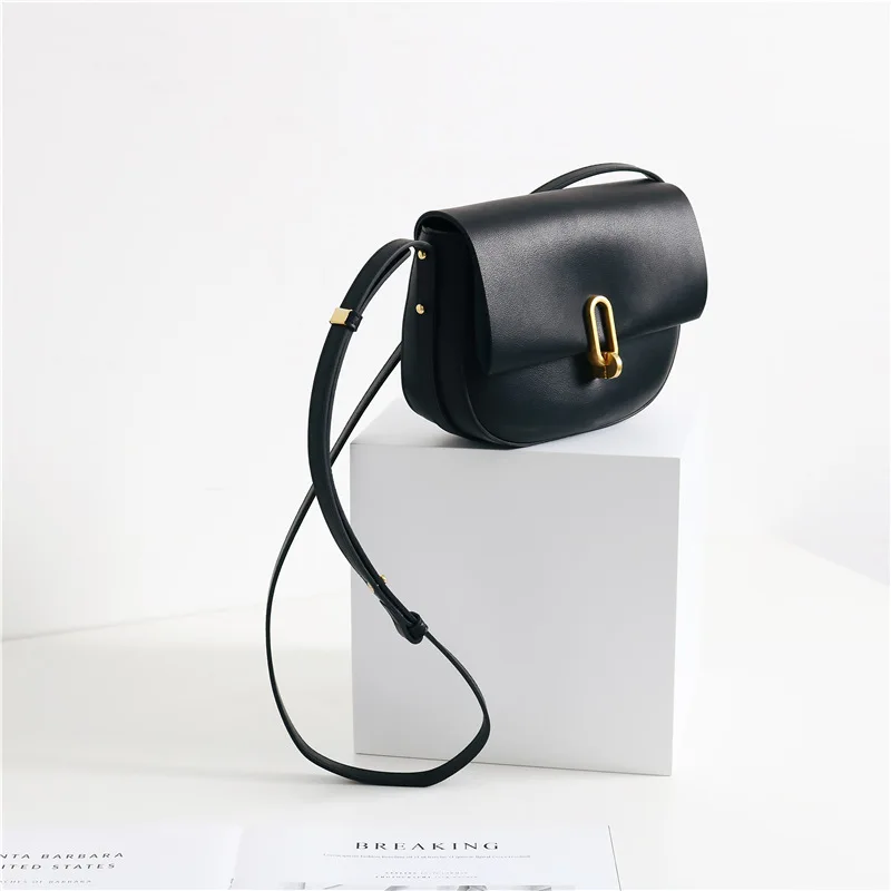 New Fashion Women's Bag Solid Color One Shoulder Crossbody Small Bag Fashion Genuine Leather Half Round Crossbody Saddle Bag
