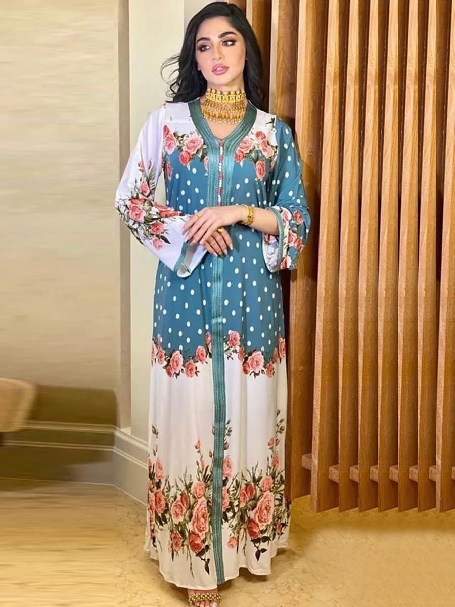 

Платье женское длинное в стиле «Ретро»