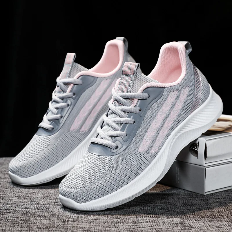 

Женские кроссовки на плоской подошве, дышащие Нескользящие кроссовки на шнуровке, повседневные спортивные теннисные туфли, парусиновая обувь, новинка 2023