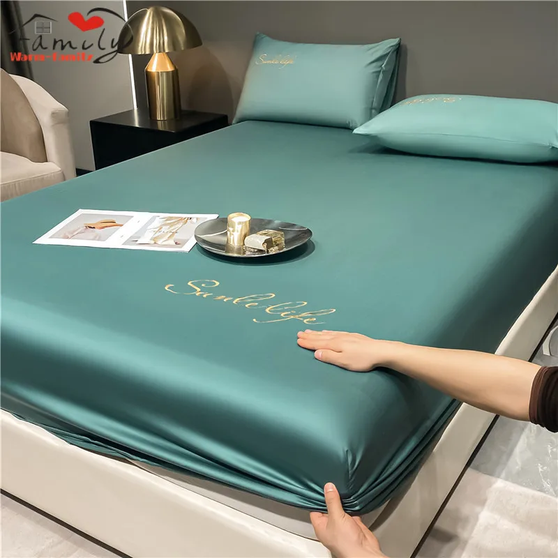 

Summer Satin Ice Silk Embroidered Fitted Sheet Mattress Cover Bedspread with Elastic Band Double Mattress Bed Sheet King Size