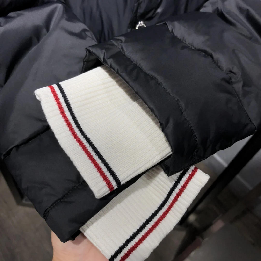 Winter Long Down Jacket MenTop Quality Thick Causal Warm Puffer Jacket Luxury Brand Stripes Style Fashion Women TB Overcoat