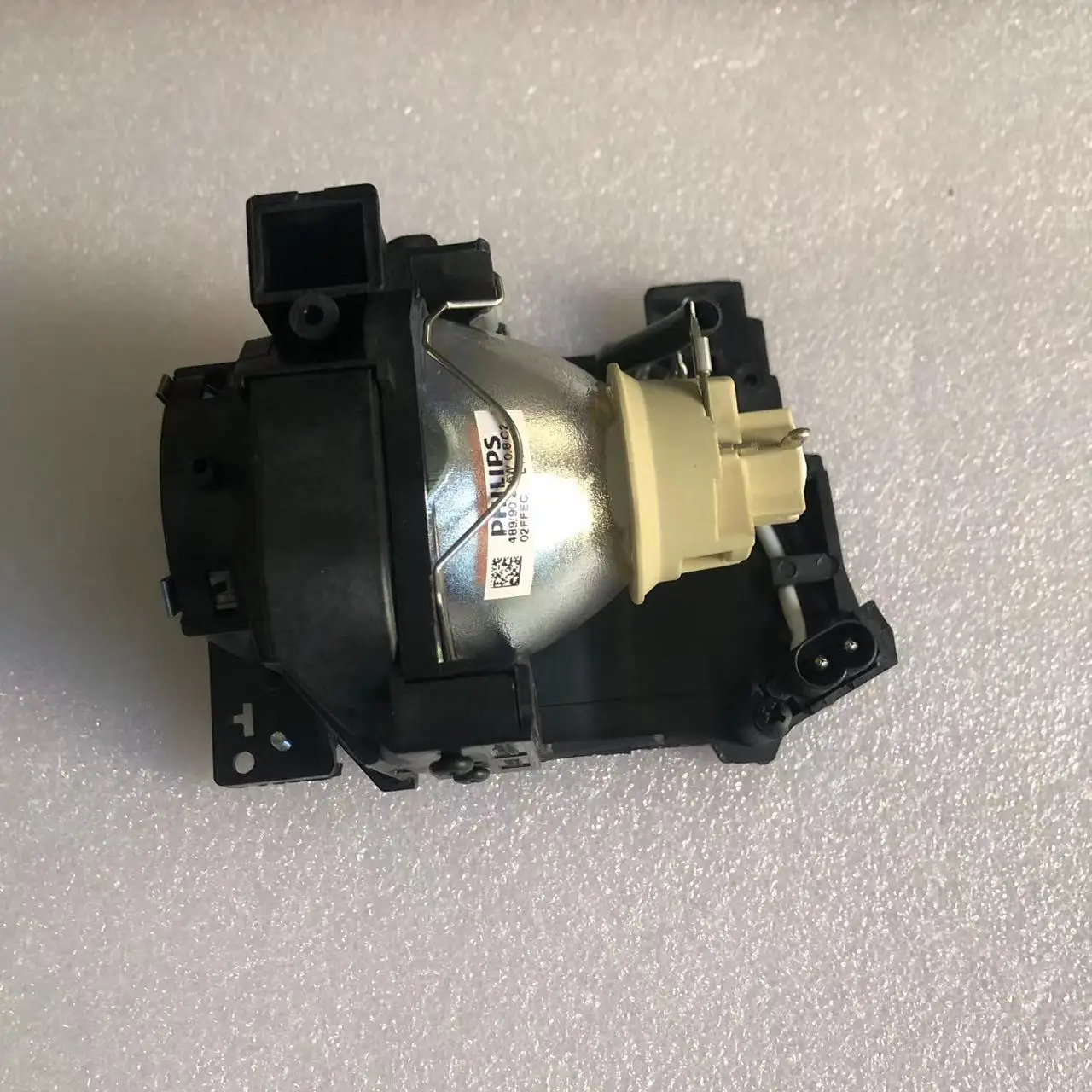 

DT02081 Оригинальная Лампа для проектора Hitachi