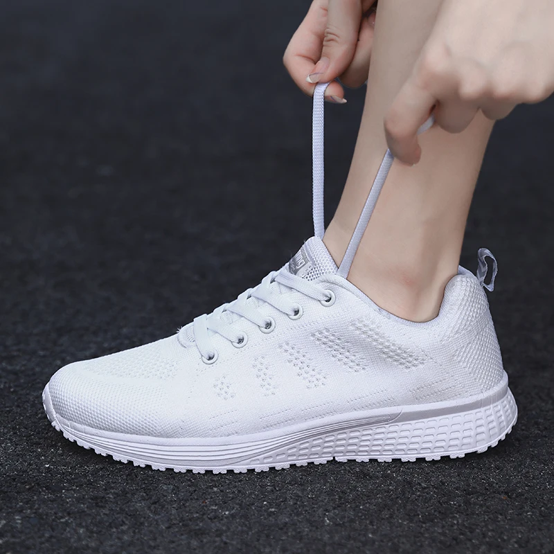 

Кроссовки женские из дышащего сетчатого материала, повседневная обувь для ходьбы, плоская подошва, для бега, белые