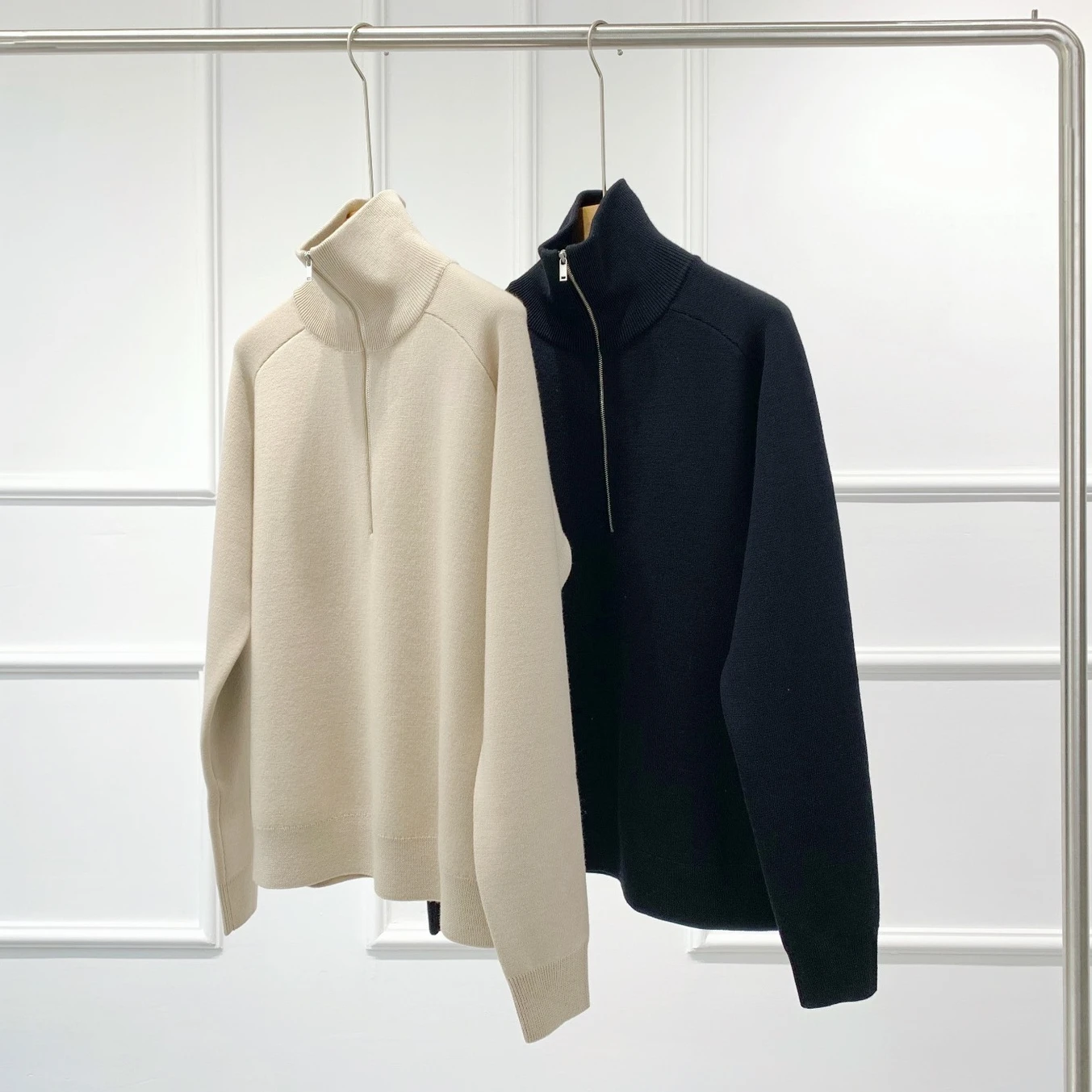 

2022 Spring 100% Wool Zipper Loose Sweater Thick Knitted Pullover for Women